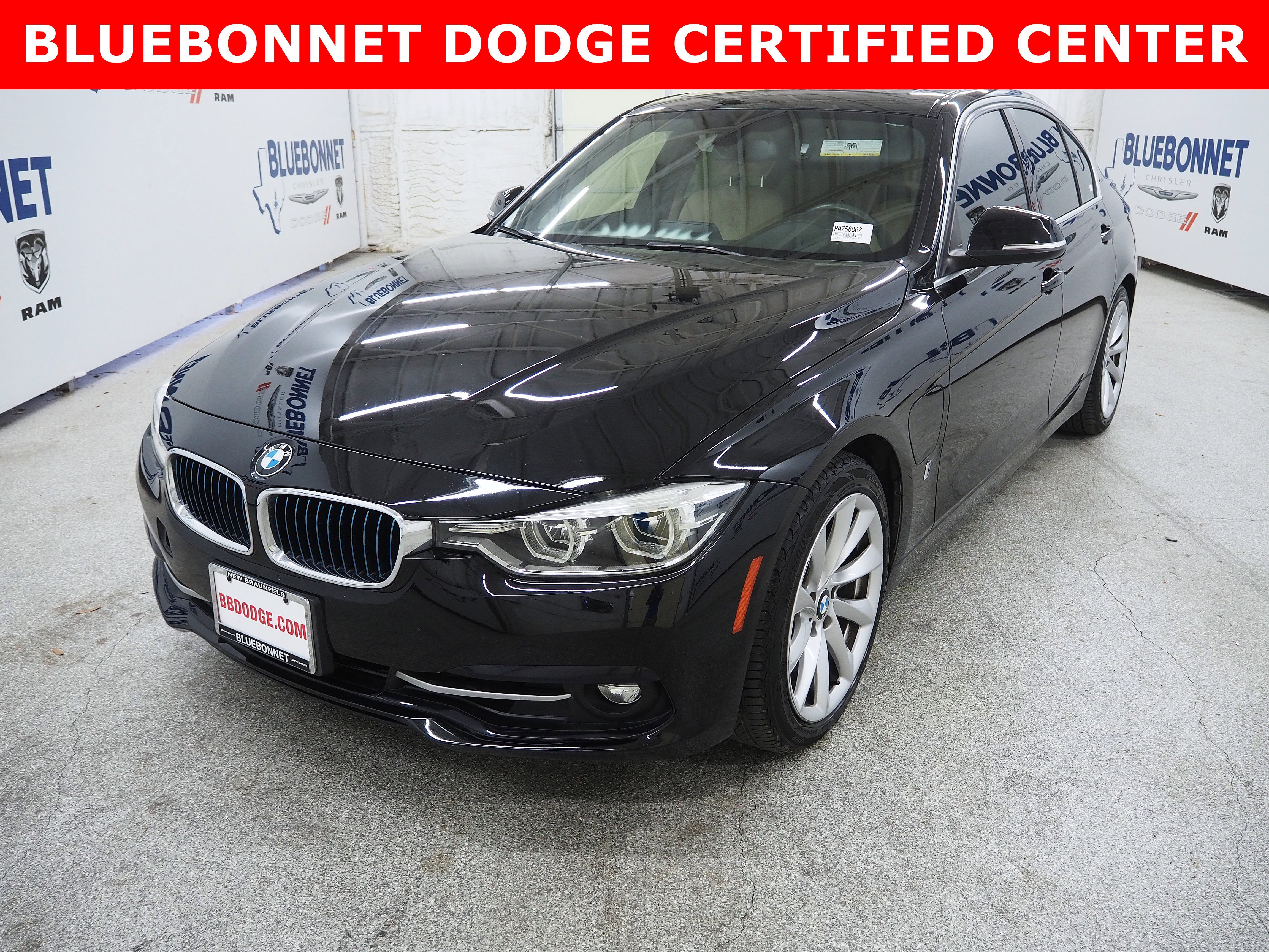 Used 2018 BMW 3 Series 330e with VIN WBA8E1C53JA758862 for sale in New Braunfels, TX