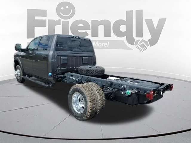 New 2026 Granite Crystal Metallic Clear-Coat Exterior Paint RAM Tradesman image 3