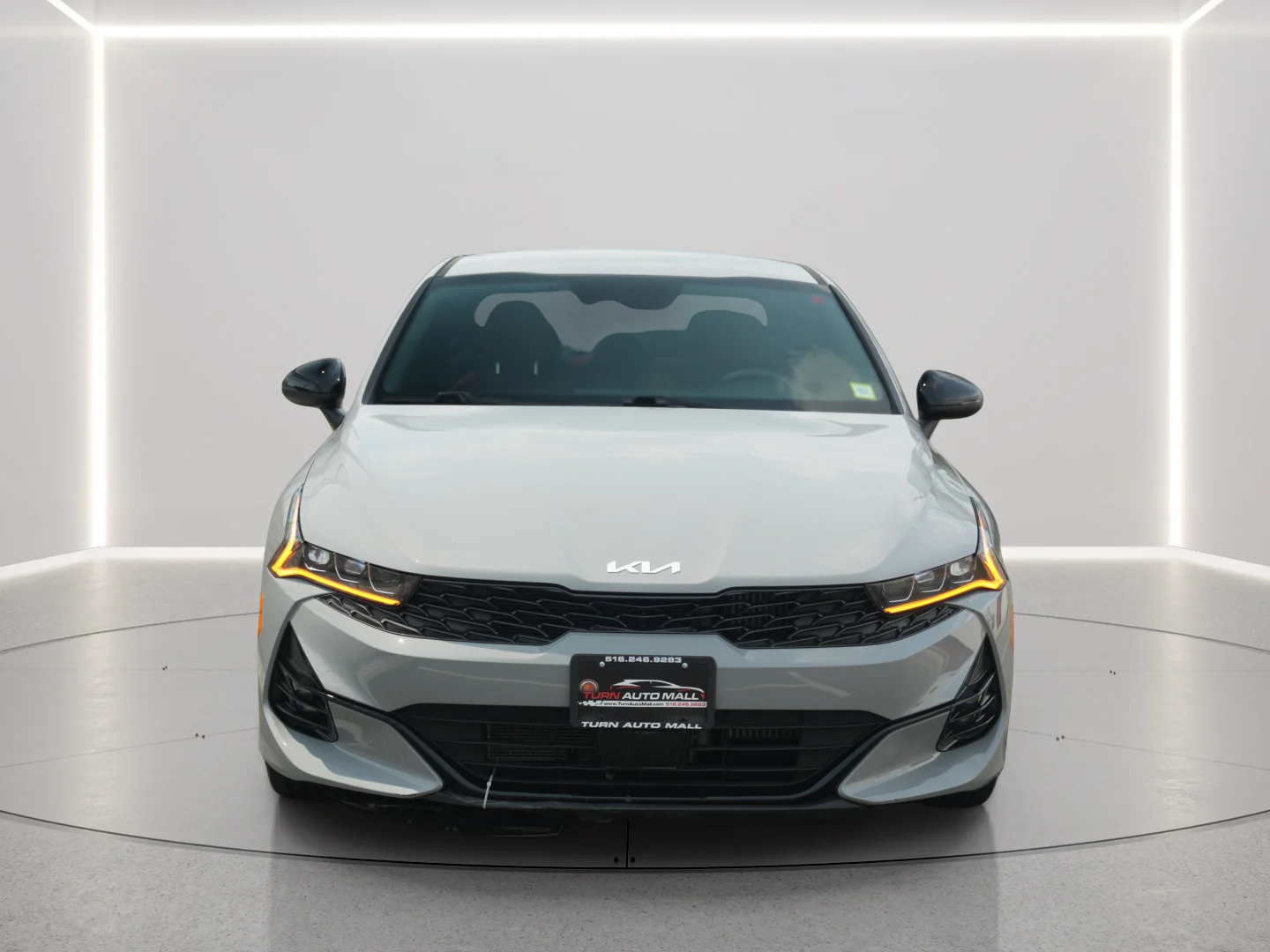 Used 2023 Wolf Gray Kia GT-Line image 8