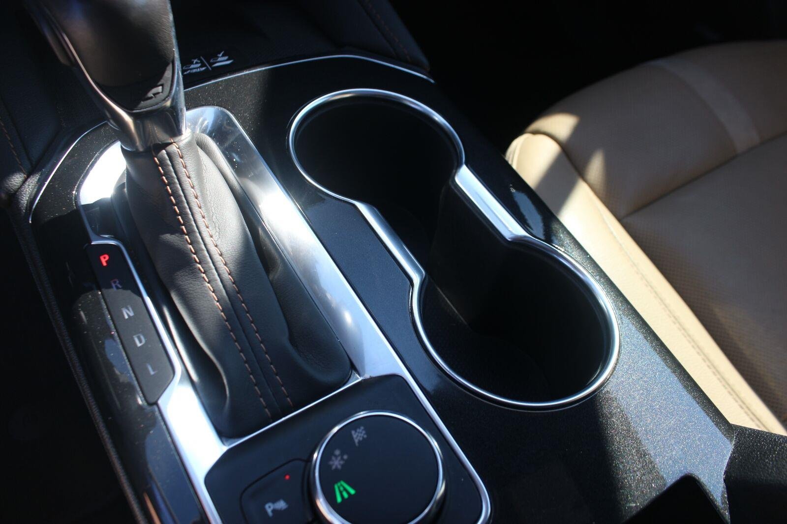 Used 2020 BLACK Chevrolet Premier image 24