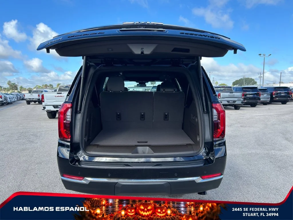 New 2026 Onyx Black GMC Elevation image 17