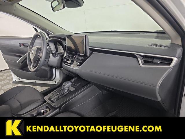 Certified Used 2026 PLATINUM WHITE PEARL MC. Toyota  image 17