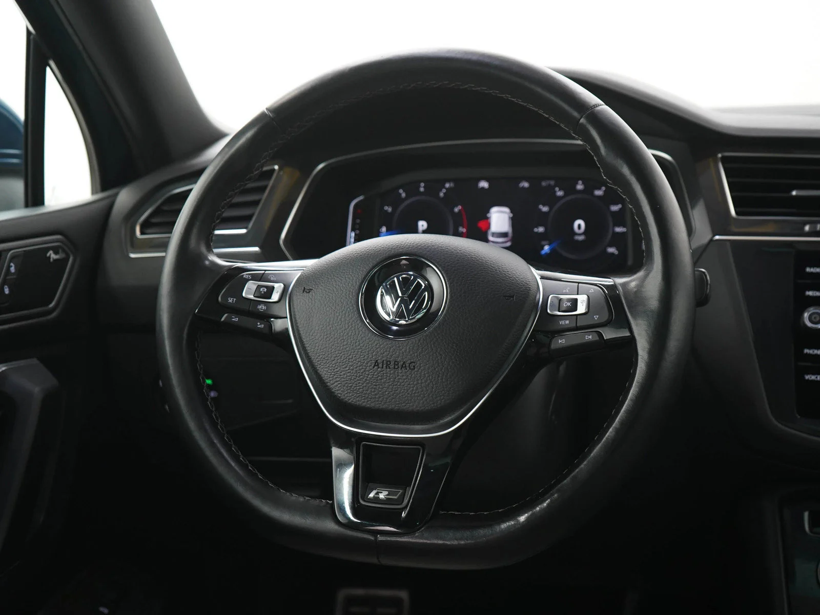 Used 2020 Blue Metallic Volkswagen 2.0T SEL Premium R-Line image 18
