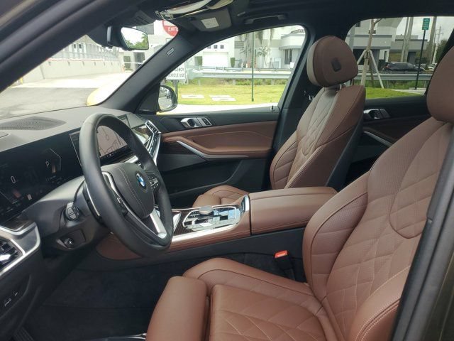 Used 2026 Frozen Pure Gray Metallic BMW sDrive40i image 17