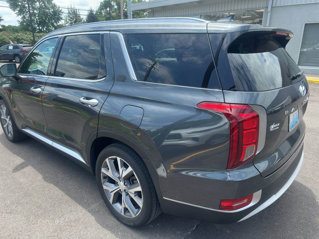 Used 2022 Rainforest Hyundai SEL image 5