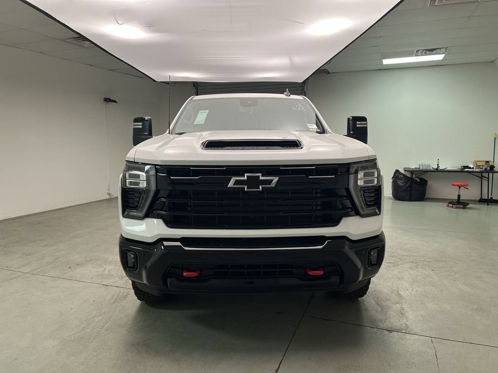 New 2026 Summit White Chevrolet LT image 3
