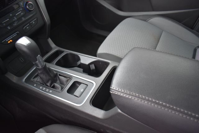 Used 2017 Silver Ford SE image 29