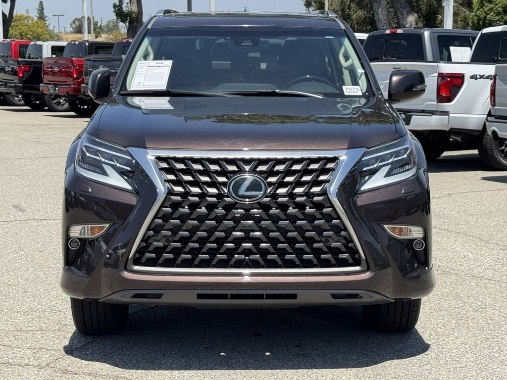 Used 2020 Pearl Lexus 460 image 2