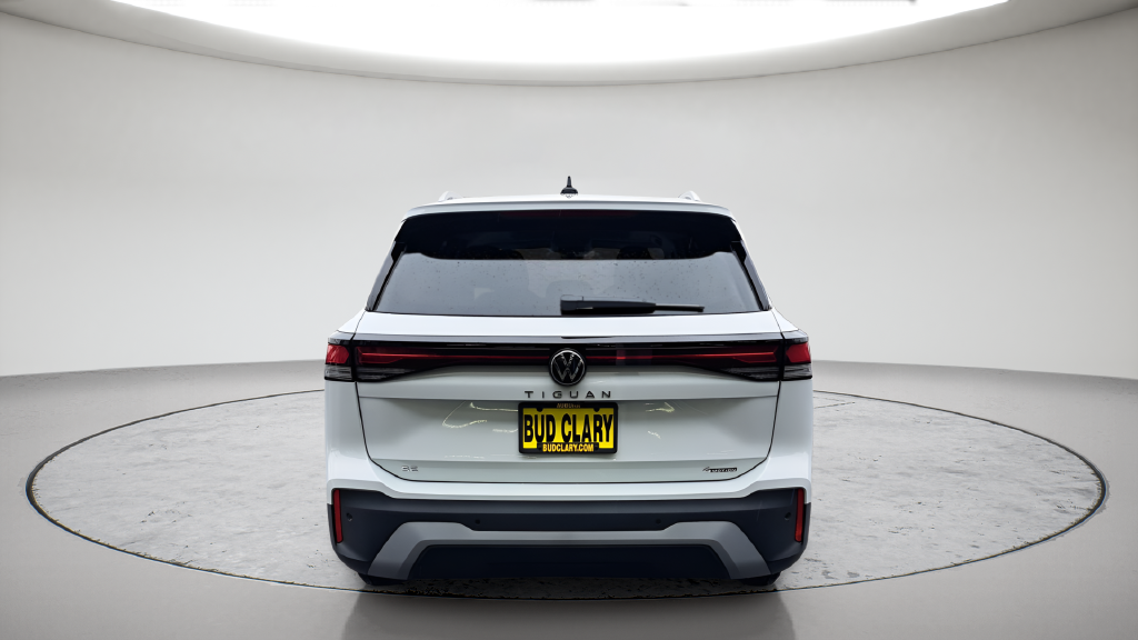 New 2025 White/off-white Volkswagen 2.0T SE image 6