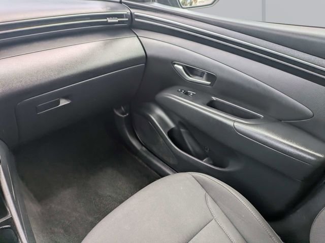 Used 2024 Black Hyundai SEL image 18