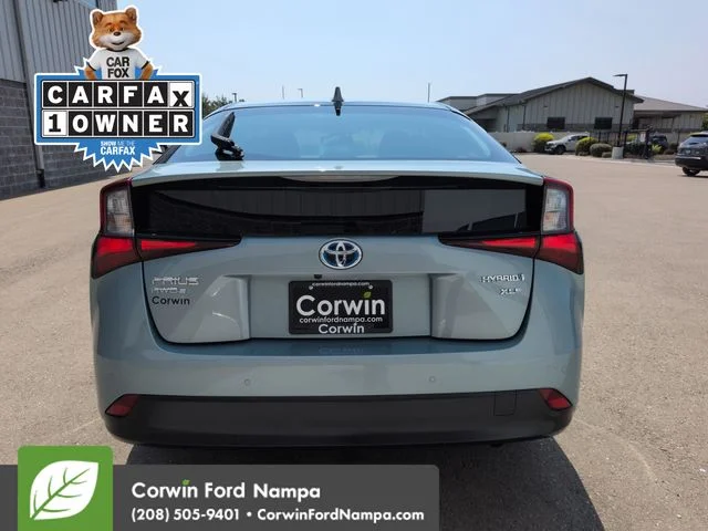Used 2022 Beige Toyota XLE AWD-e image 4