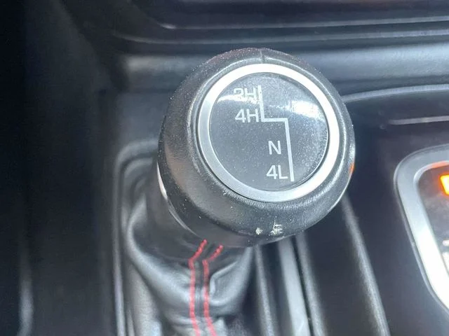 Used 2020 Granite Crystal Clearcoat Metallic Jeep Rubicon image 29