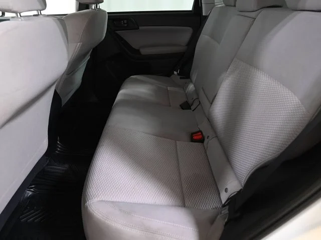 Used 2017 White Subaru 2.5i Premium image 8