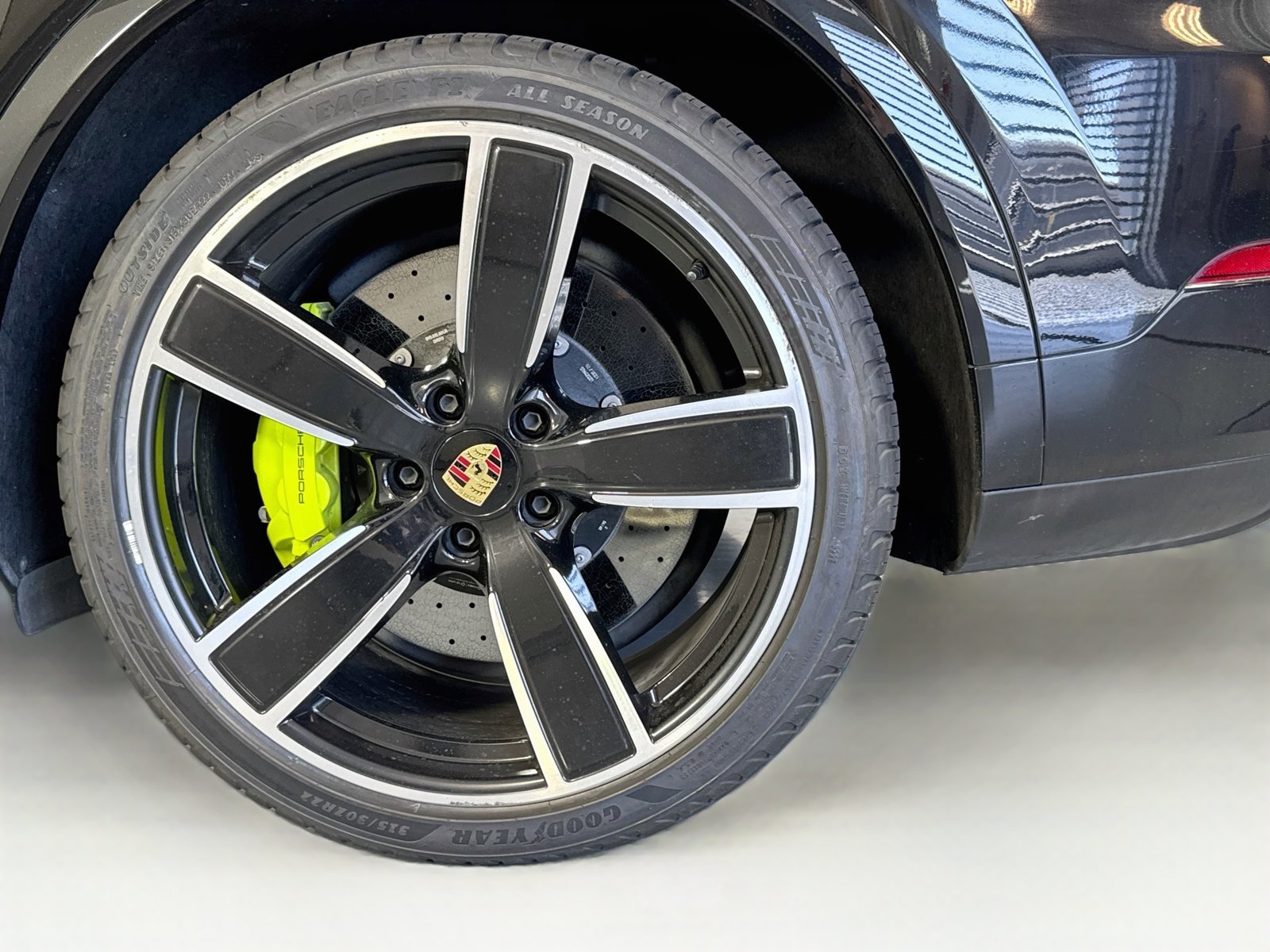 Used 2023 Black Porsche Turbo S E-Hybrid image 25