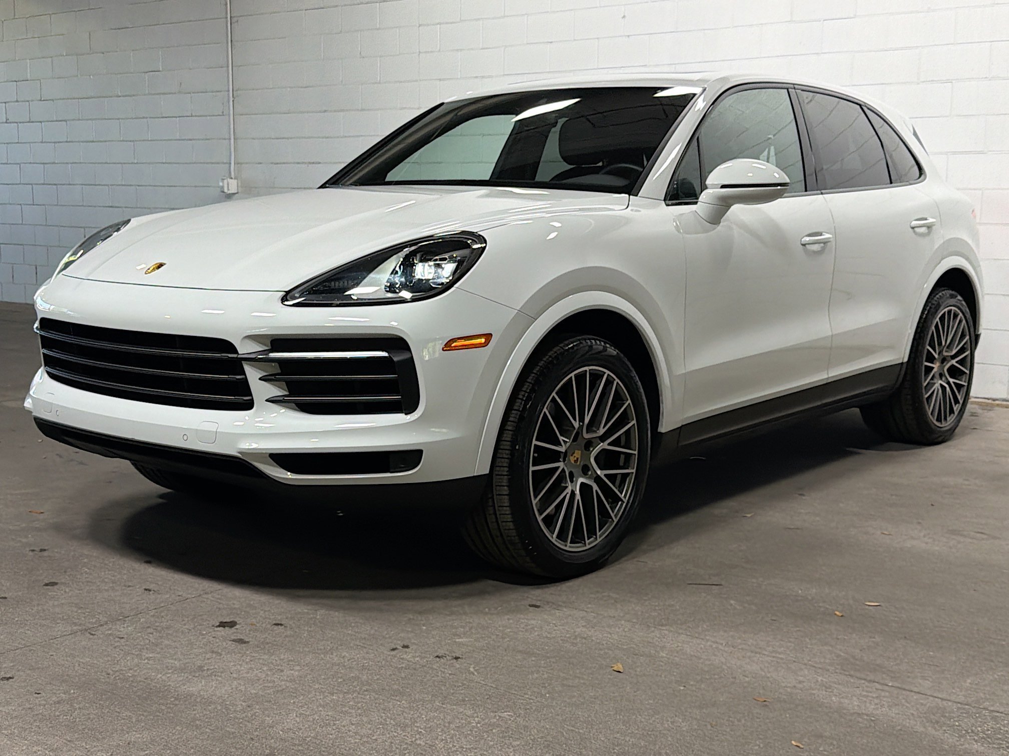 2023 Porsche Cayenne Base