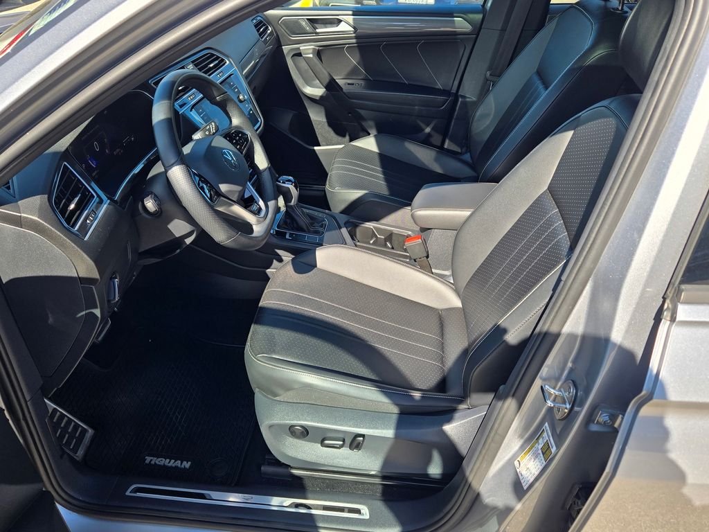 2024 Volkswagen Tiguan SE R-LINE BLACK - Photo 31
