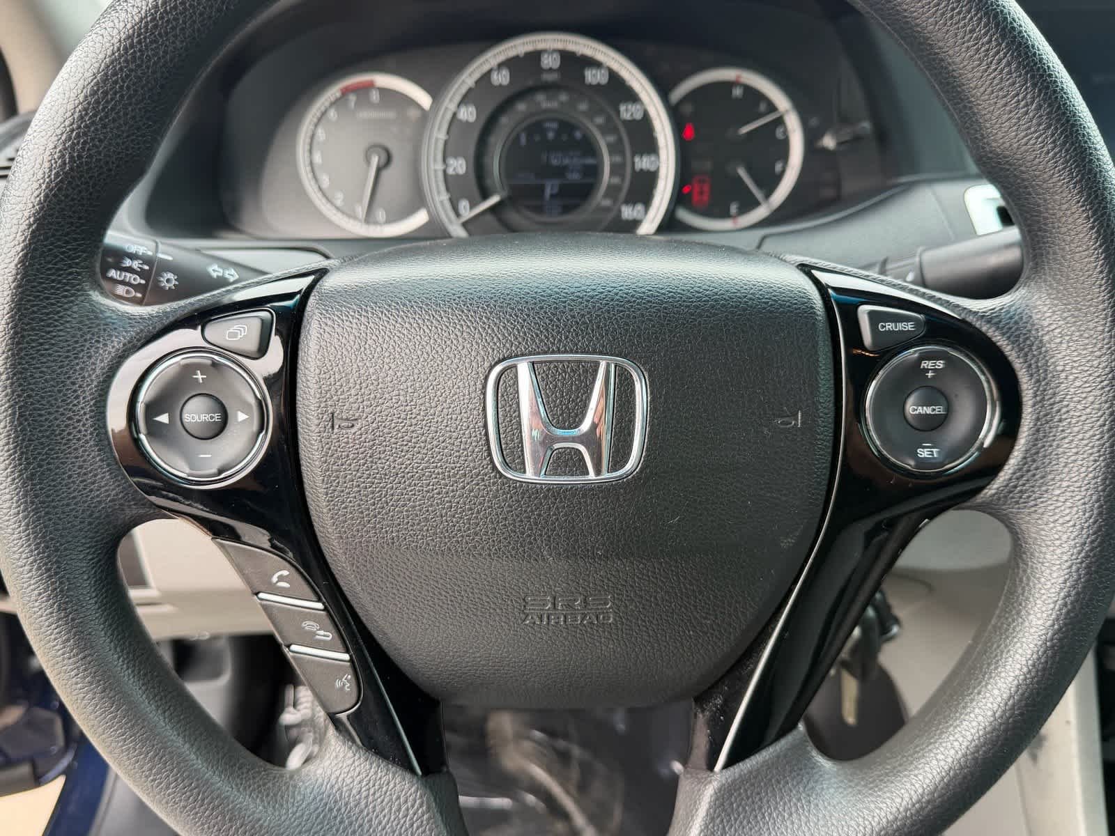 Used 2017 Black Honda LX image 31