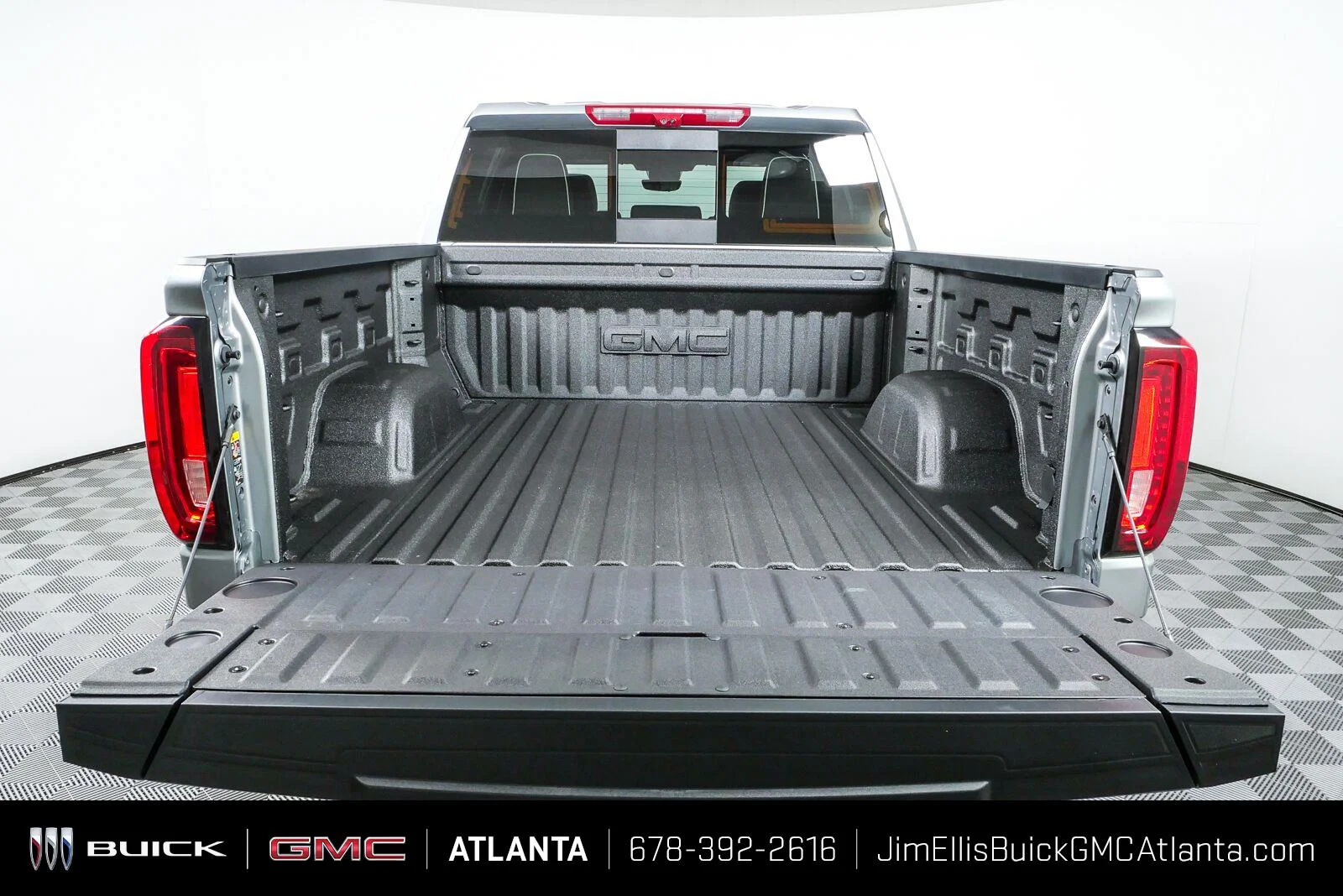 New 2026 Sterling Metallic GMC AT4X image 33