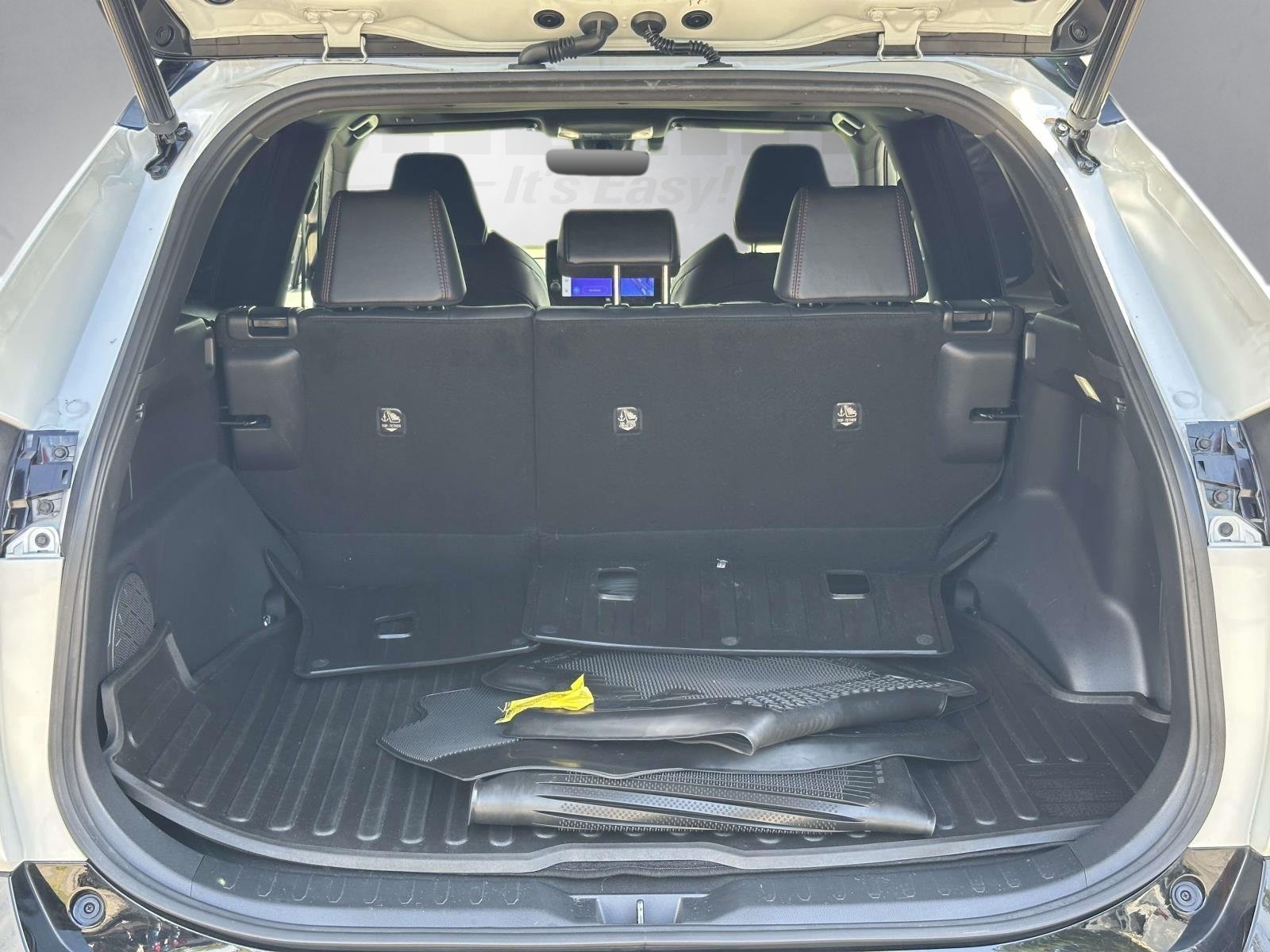 Used 2023 Beige Toyota XSE image 29