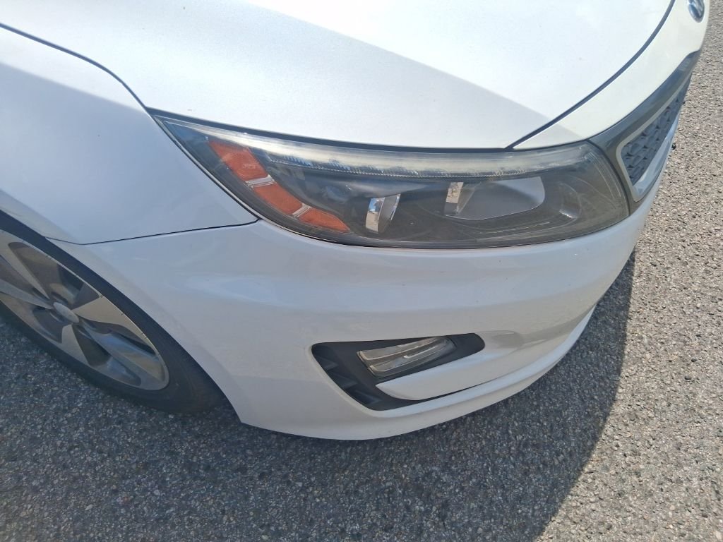 Used 2014 White Kia EX image 14