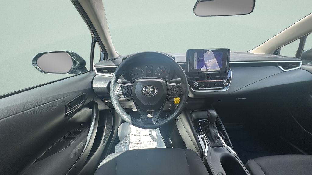 Used 2025  Toyota LE image 15