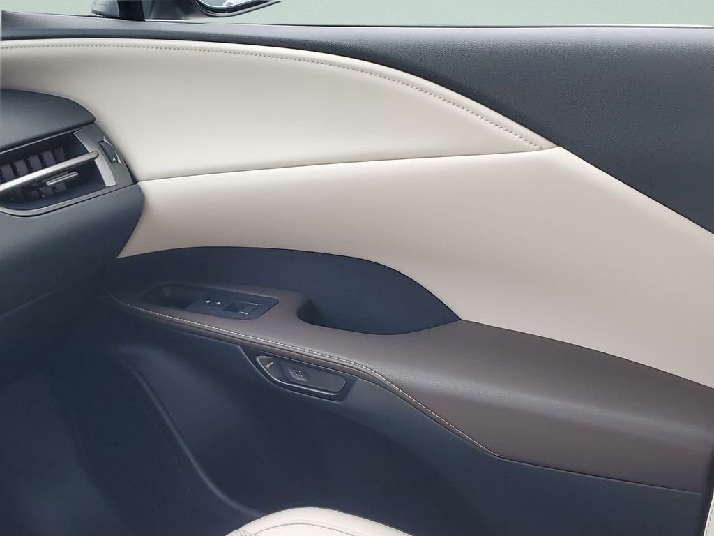 2026 Lexus RX Hybrid 350h - Photo 13