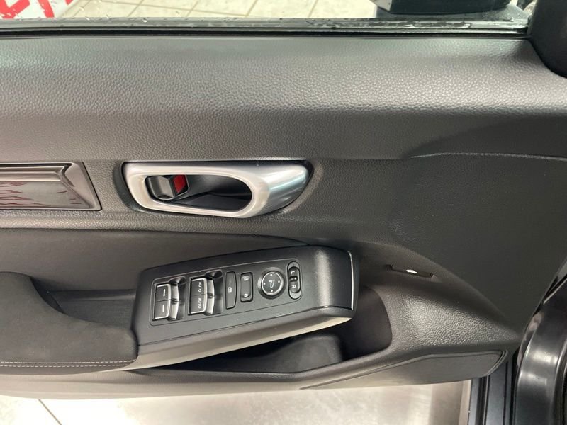 Used 2024  Honda EX image 20