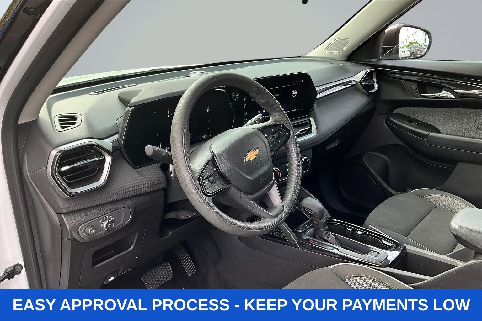 Used 2024 White Chevrolet LS image 21