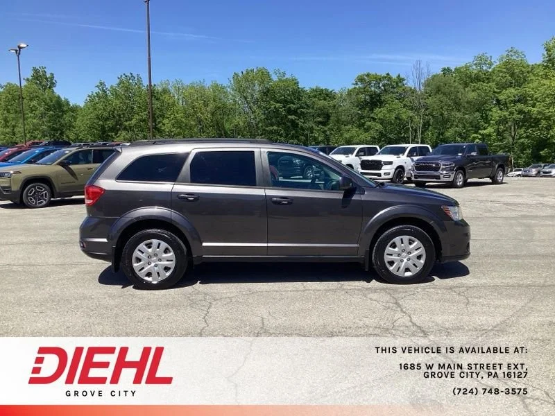 Used 2019 Gray Dodge SE AWD image 8