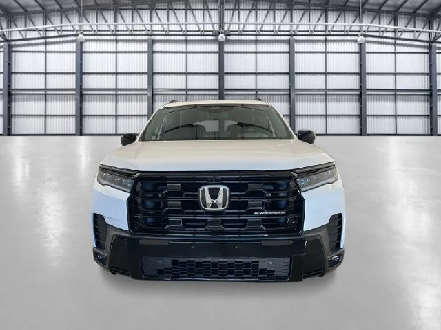 New 2026 Platinum White Pearl Honda AWD Black Edition image 10
