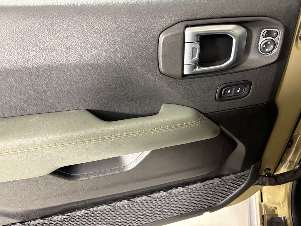 New 2026 41 Exterior Paint Jeep Mojave image 18