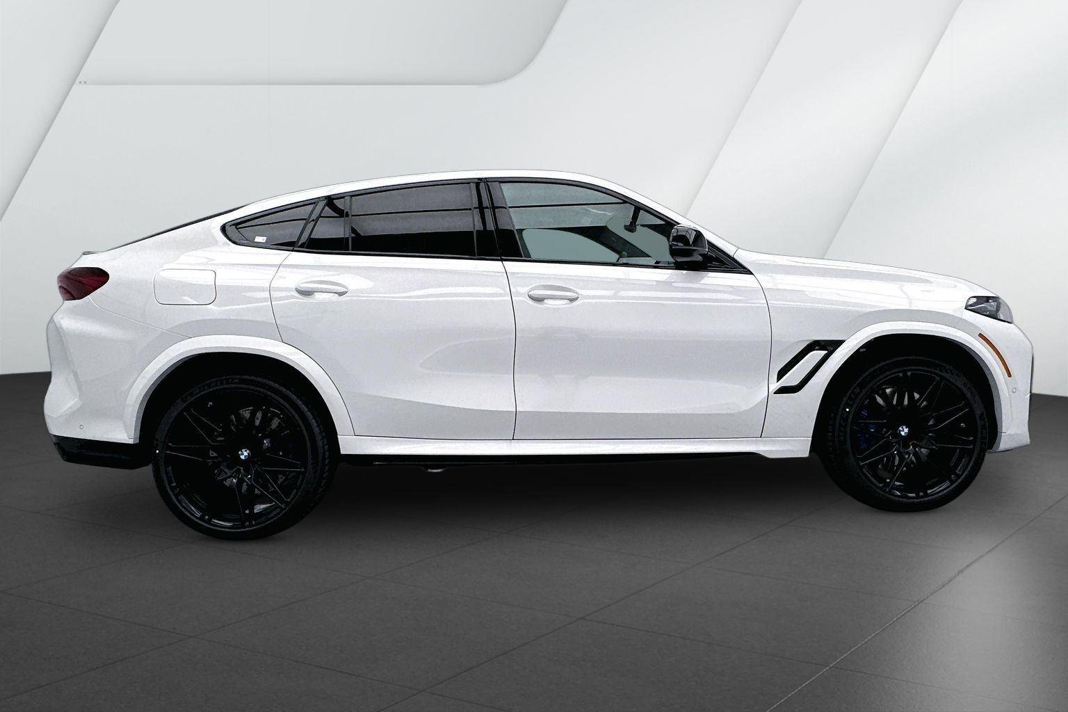 New 2027 Alpine White BMW Competition image 5