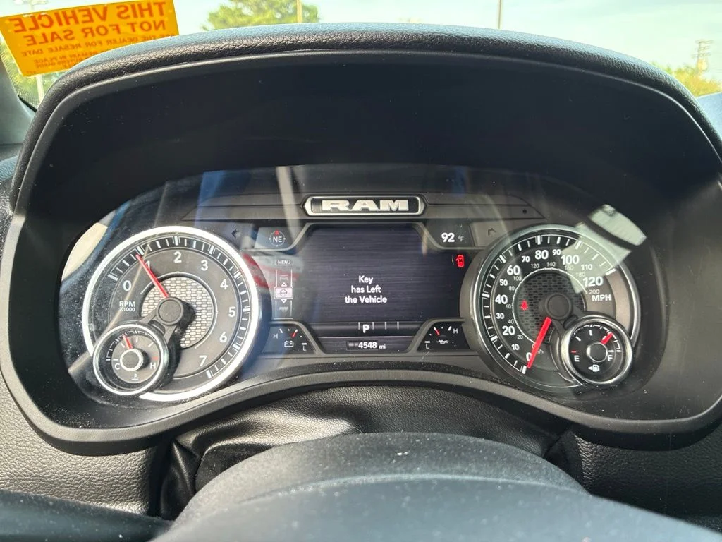 Used 2025 Blue Ram Big Horn/Lone Star image 15