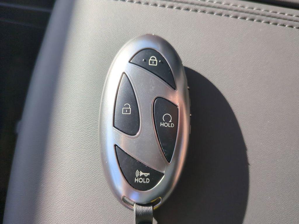 New 2026 White Hyundai Calligraphy FWD image 40