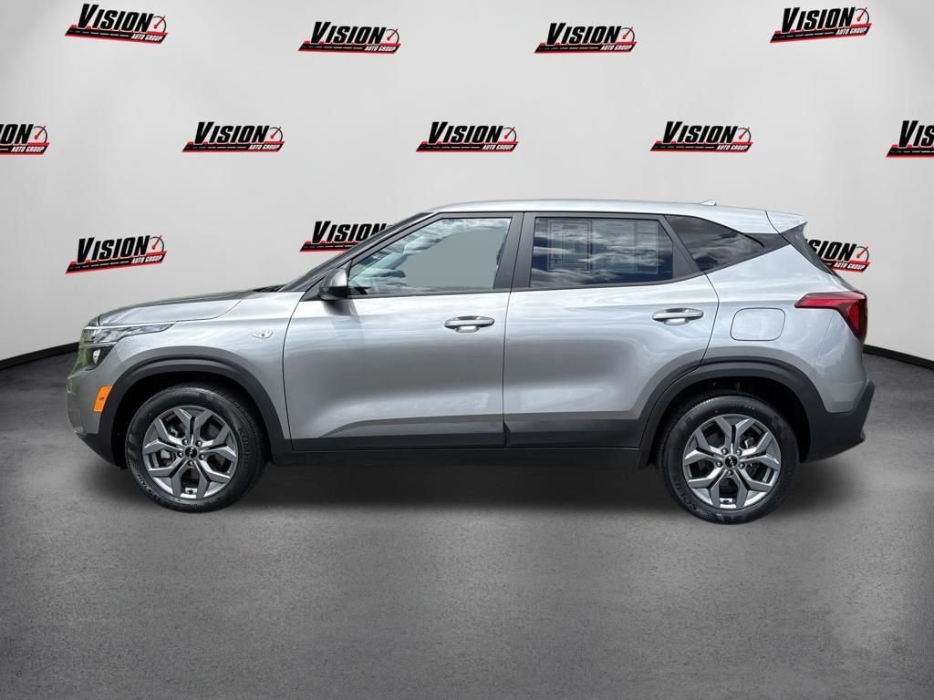 Used 2024 Gray Kia LX image 10