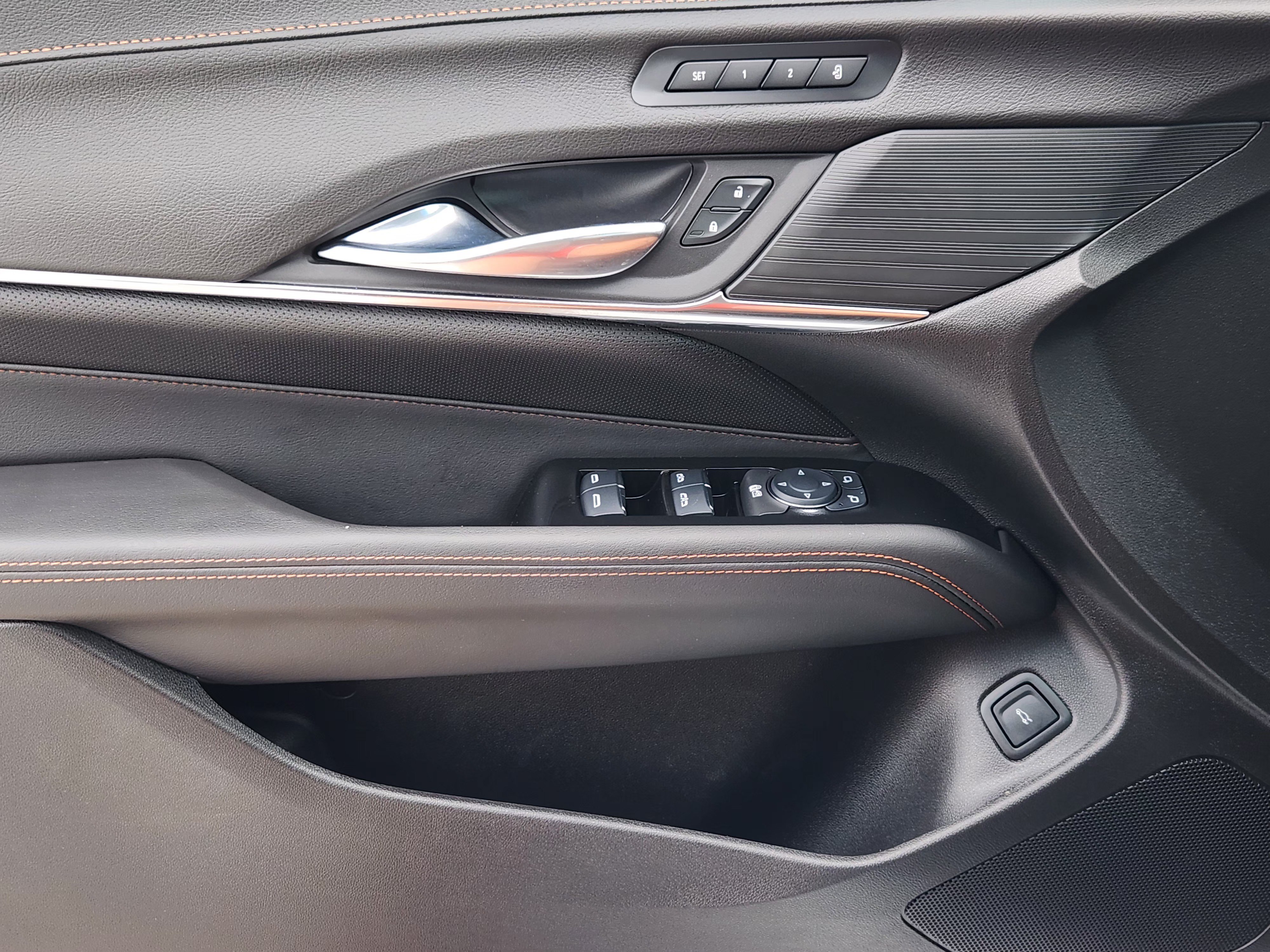 Used 2025 Summit White Cadillac Sport image 24