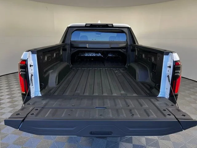 New 2026 Summit White GMC Elevation Extended Range image 43