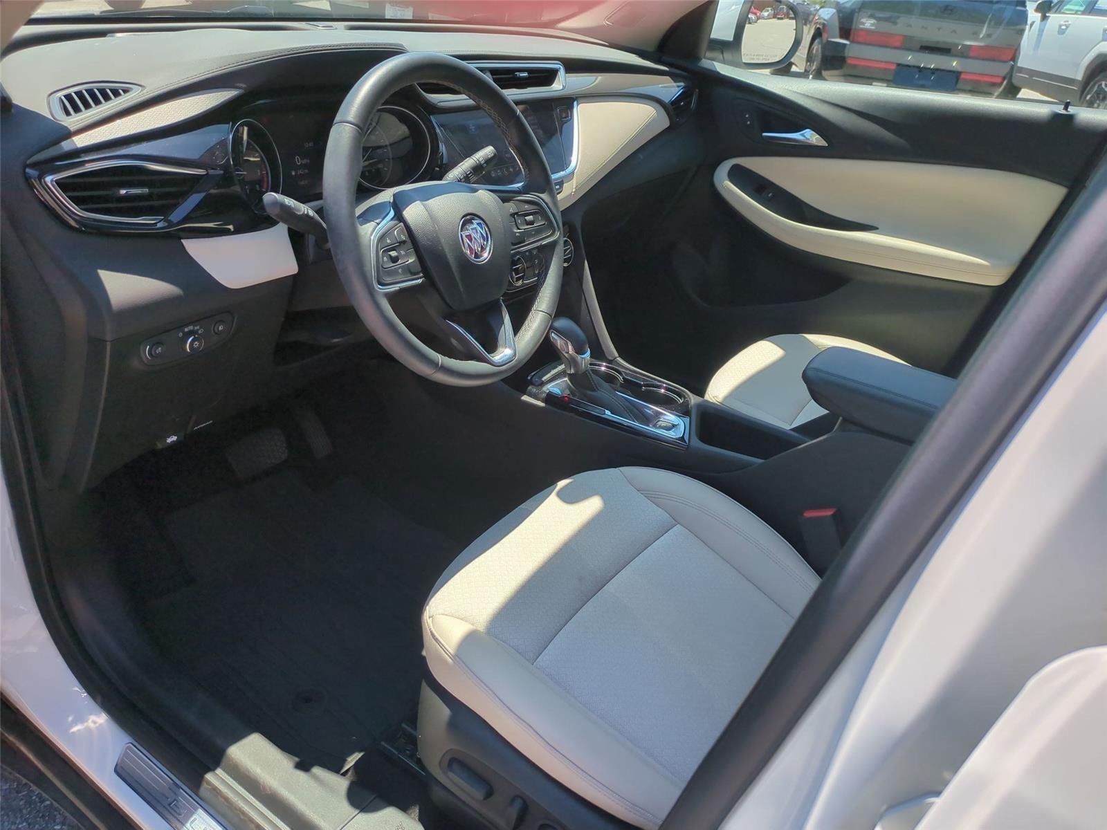 Used 2023 Summit White Buick Select image 18