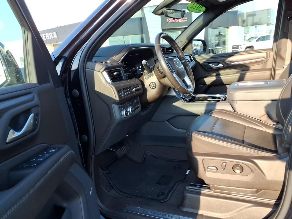Used 2022 Midnight Blue Metallic GMC Denali image 20