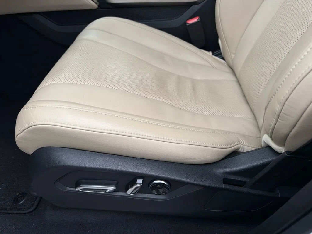 Used 2023  Acura Technology image 17