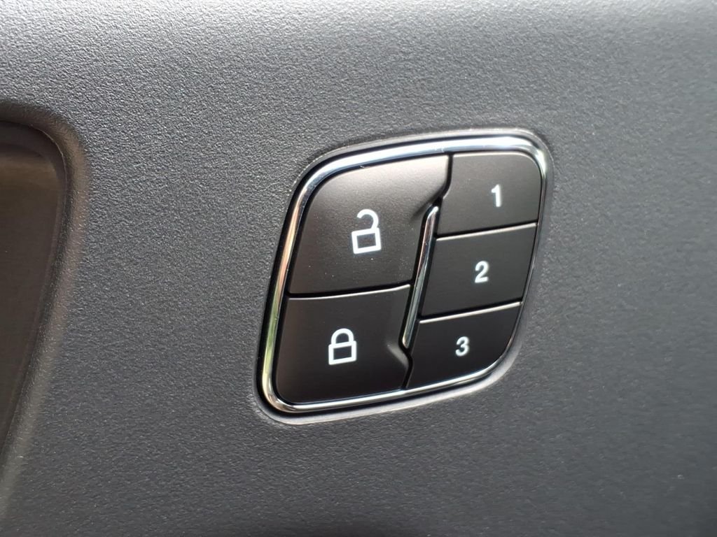 Certified Used 2024 Shadow Black Ford Outer Banks image 20