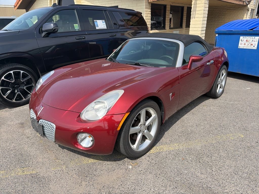 Red 2009 Pontiac Solstice Base Convertible Rear-Wheel Drive Automatic