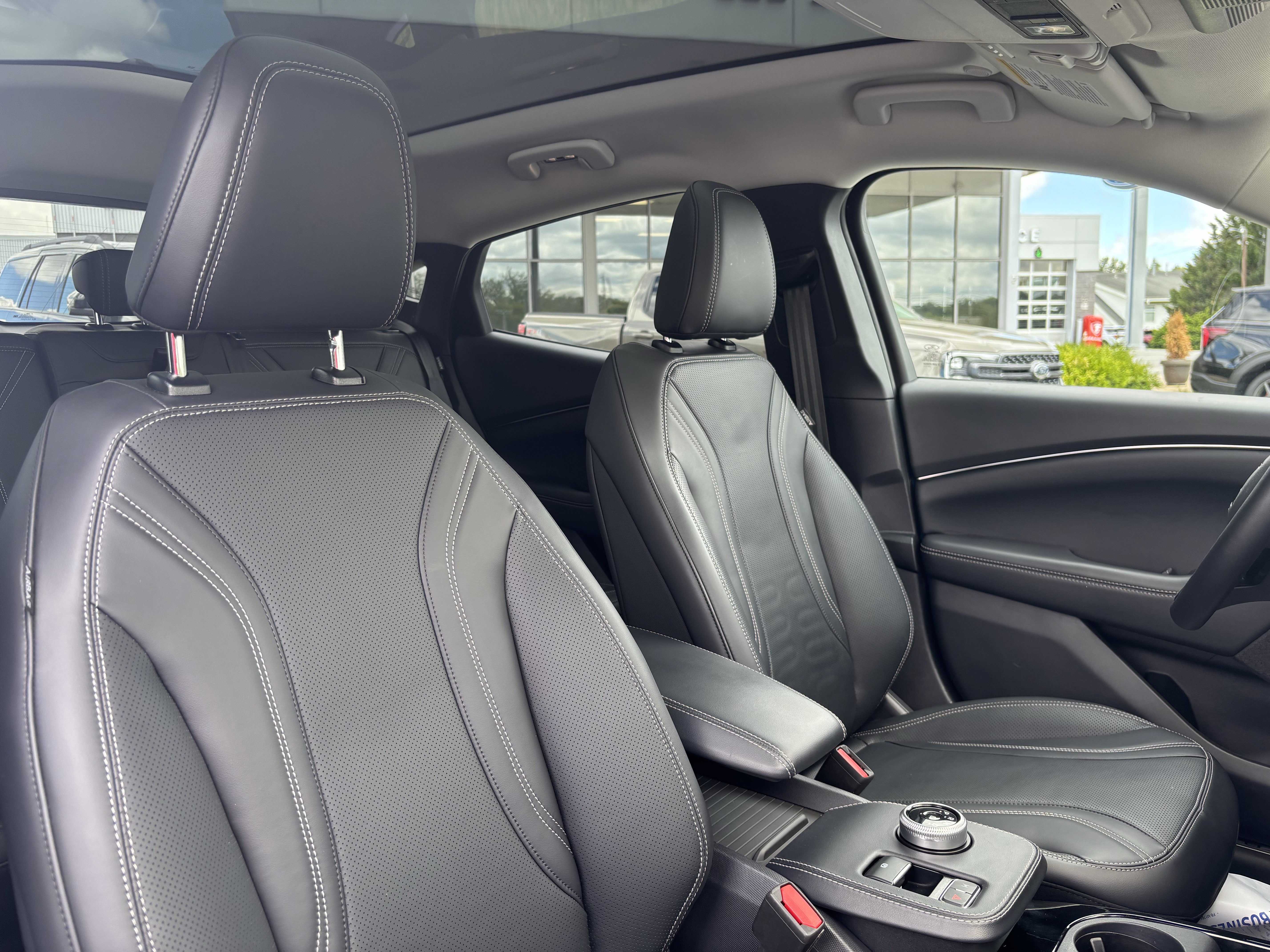 Used 2023 Blue Ford Premium image 35