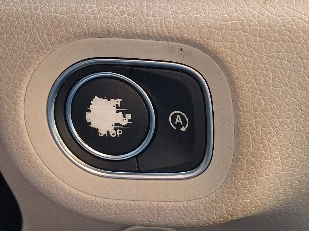 Used 2020 Polar White Mercedes-Benz GLE 350 image 24