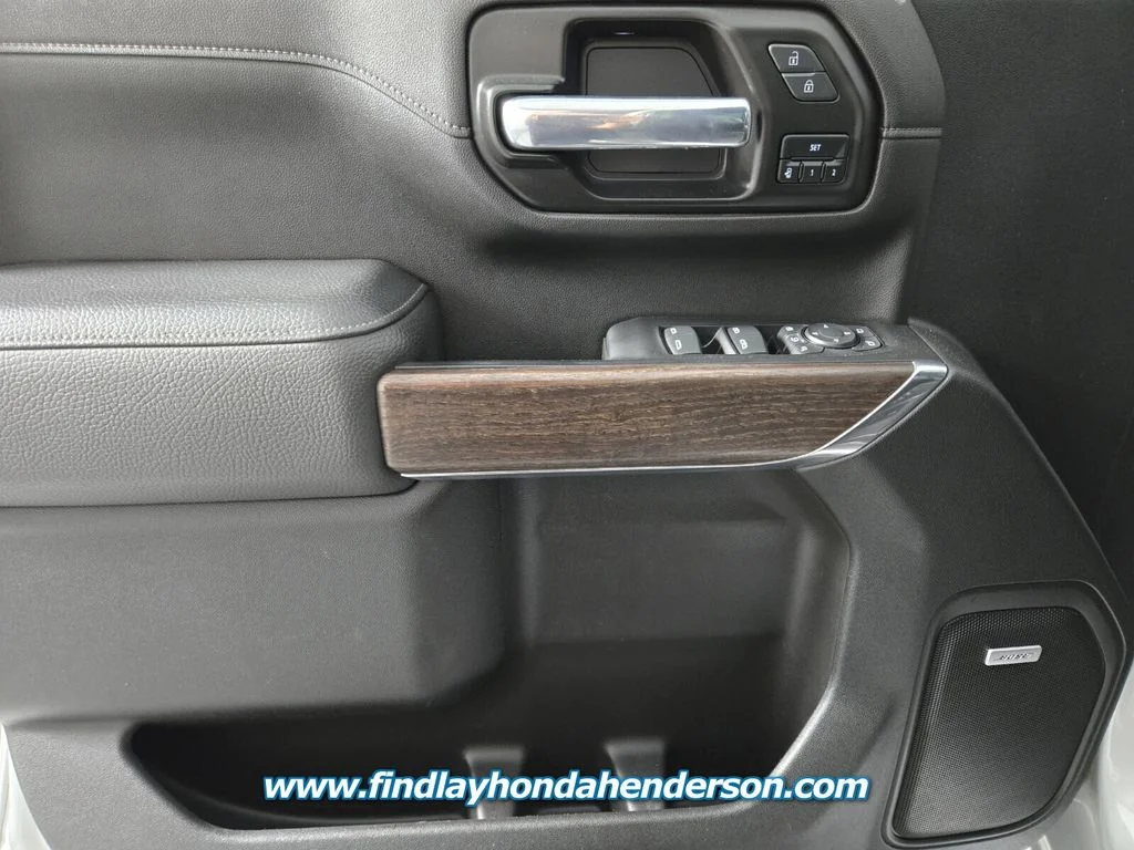 Used 2021 Quicksilver Metallic GMC Denali image 25