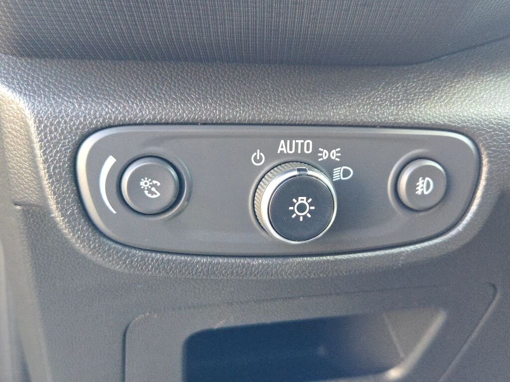 Used 2023 Gray Chevrolet LT image 22