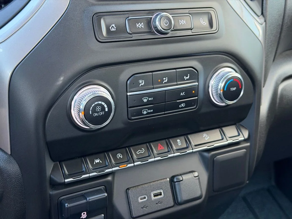 Used 2023 Red GMC Pro image 12