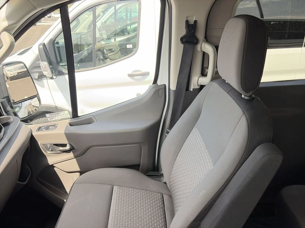 Used 2024 White Ford XLT image 23