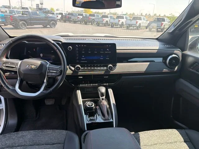 Used 2023 White Chevrolet Z71 image 8