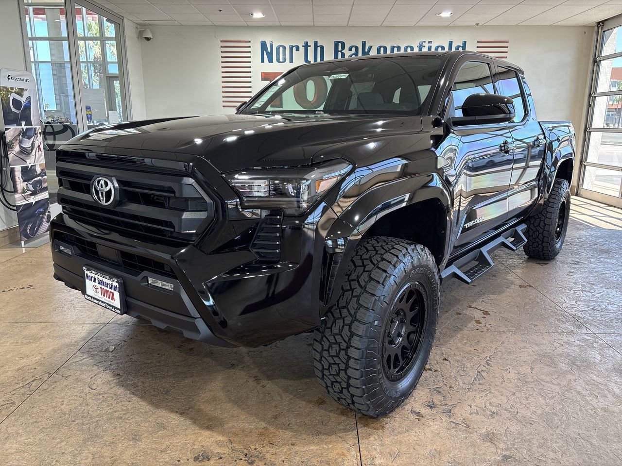 New 2026 Black Toyota  SR5 image 6